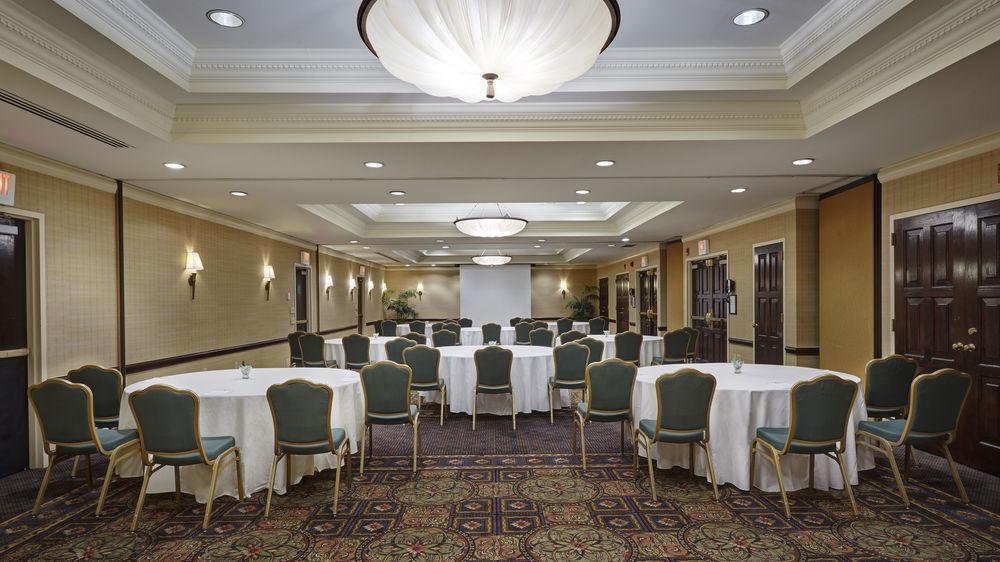 Embassy Suites Parsippany Extérieur photo